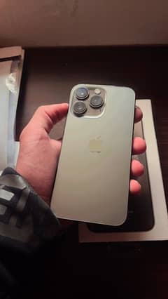 iPhone 13 Pro, 10 by 10