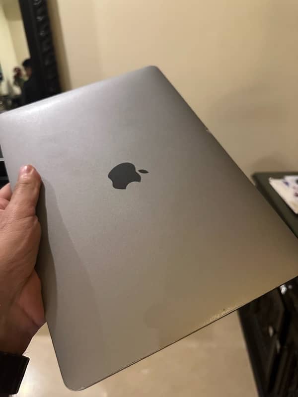 MacBook Pro M1 2020 Mint Condition 8