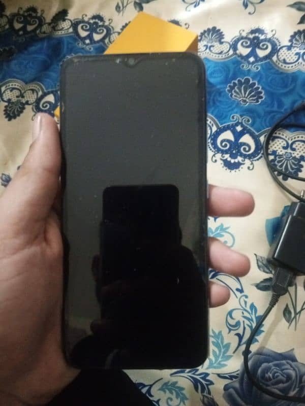 realme c21 4.64 ok condition with box and charger 0