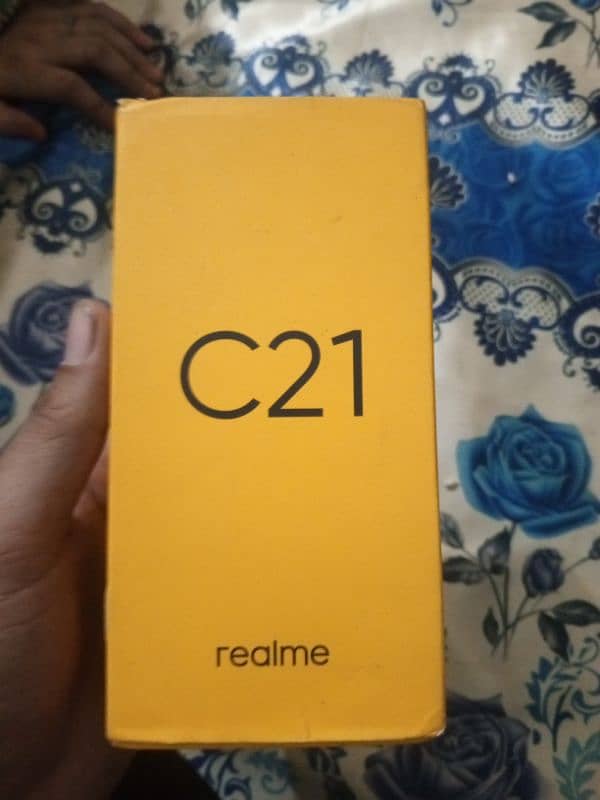 realme c21 4.64 ok condition with box and charger 3