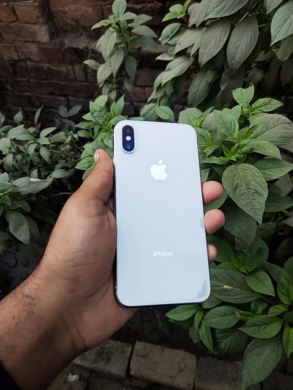 iphone X  22500 0