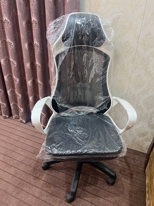 brand New Gaming chair 1