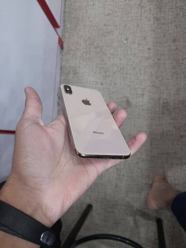 iPhone xs non pta icloud lock 0