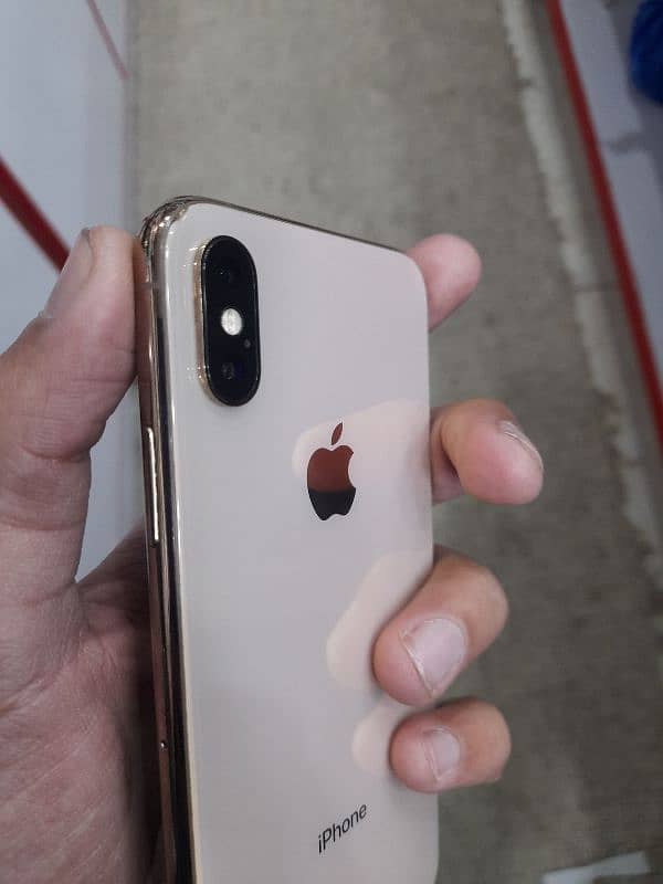 iPhone xs non pta icloud lock 4