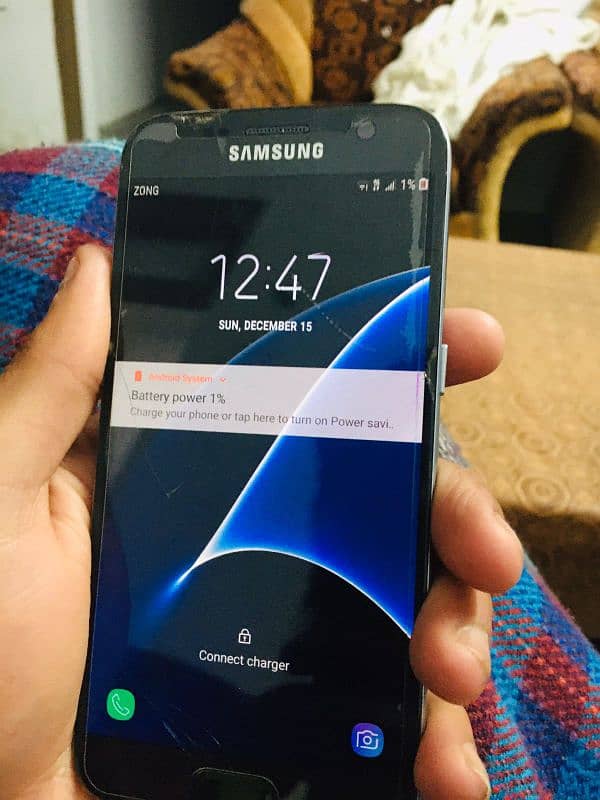 samsung galaxy s7.4gb 32gb pta approved 4