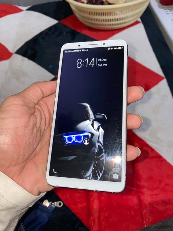 Vivo y71 good condition 2