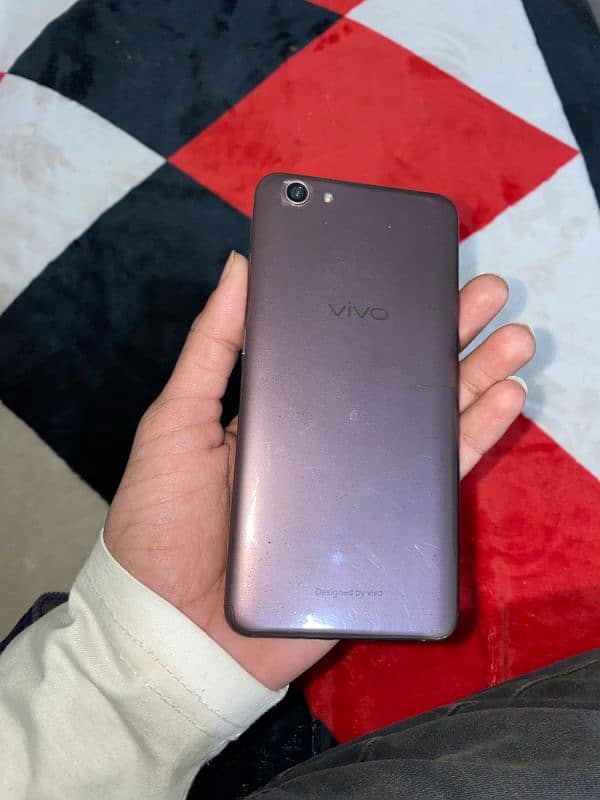 Vivo y71 good condition 3