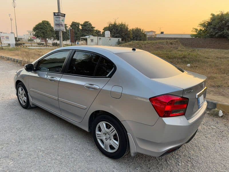 Honda City IVTEC 2018 4