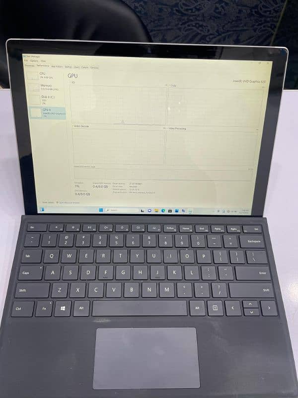 Surface Pro 6 : Core i7 8th : 16/512 8