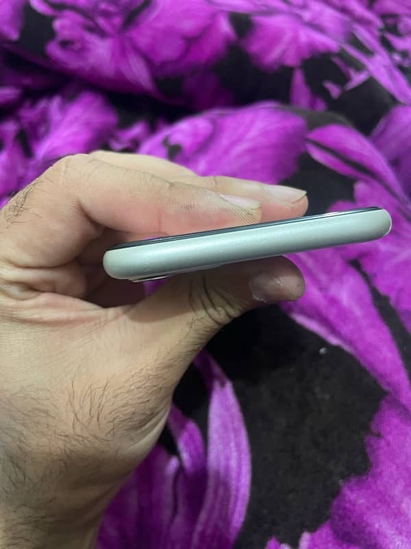 Iphone 11 Pta  Dual Physical Approved 128 Gb 9.5/10 Condition 4