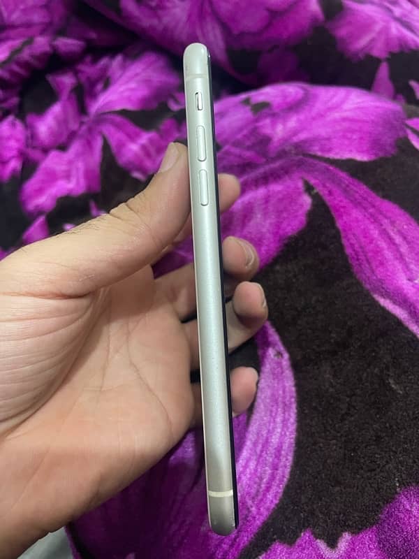 Iphone 11 Pta  Dual Physical Approved 128 Gb 9.5/10 Condition 6