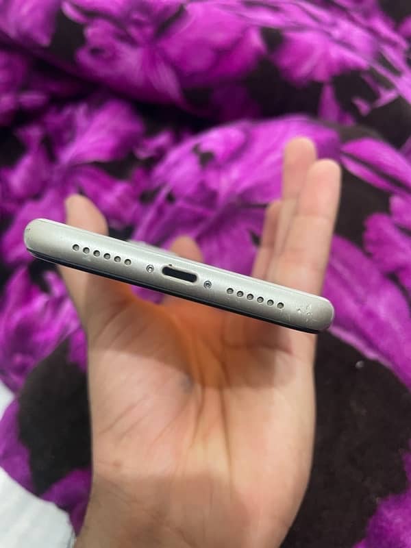 Iphone 11 Pta  Dual Physical Approved 128 Gb 9.5/10 Condition 7