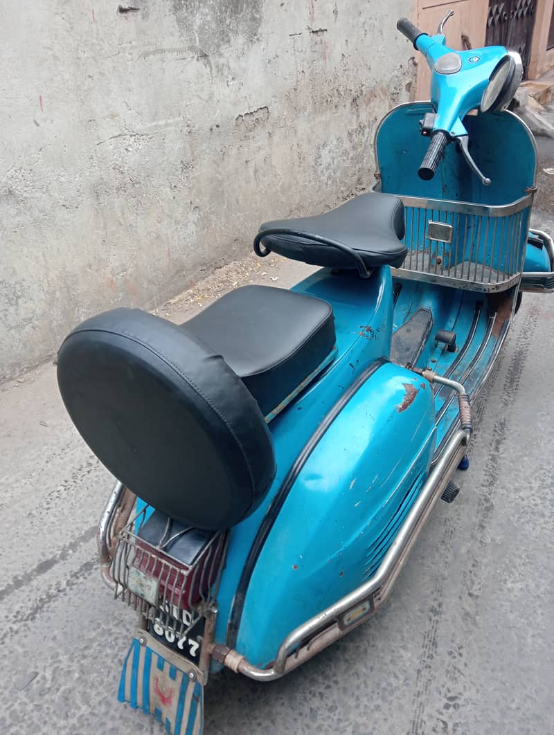 Vespa Super 150cc 4