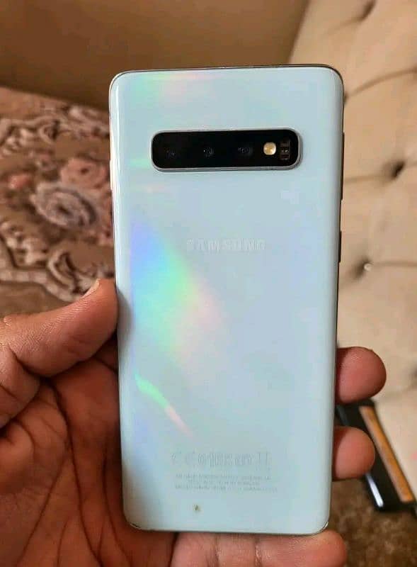 Samsung S10 plus 12 GB RAM 256 GB memory 03253982817 0