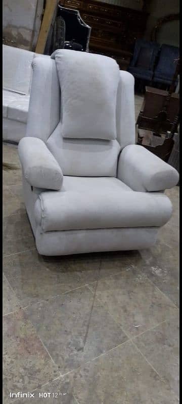 Sofa Recliner 0