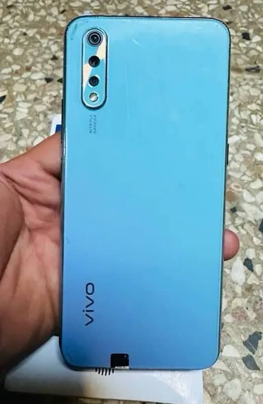 Vivo S1 8/256 With Box Charger 2