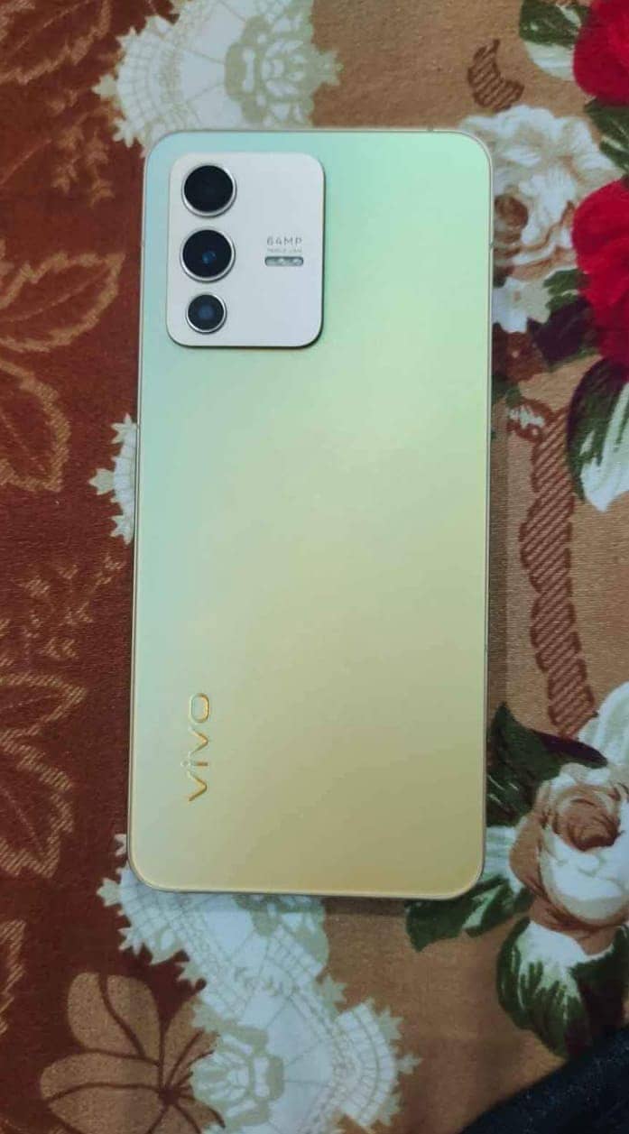 Vivo V23 5G 12/256 0320-7.306. 208 My WhatsApp number 0