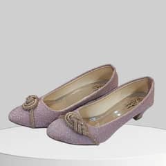 women's pomp shoes