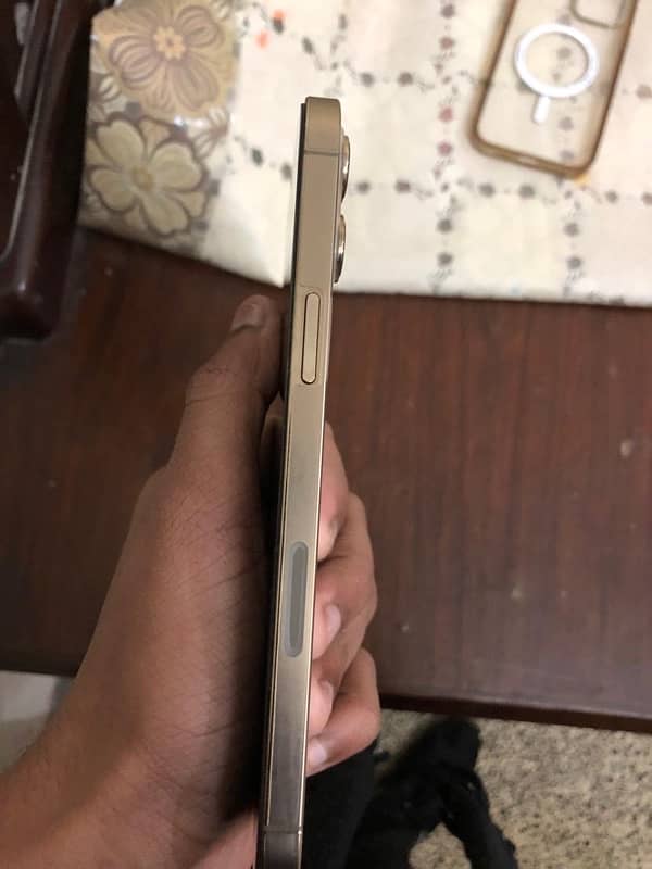 Iphone 12 pro max 10/10 condition dual sim pta approved 4