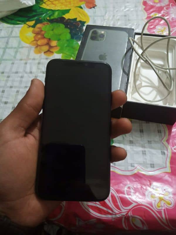 iphone 11pro 256gb non pta factory unlock complete box sale and exchng 4