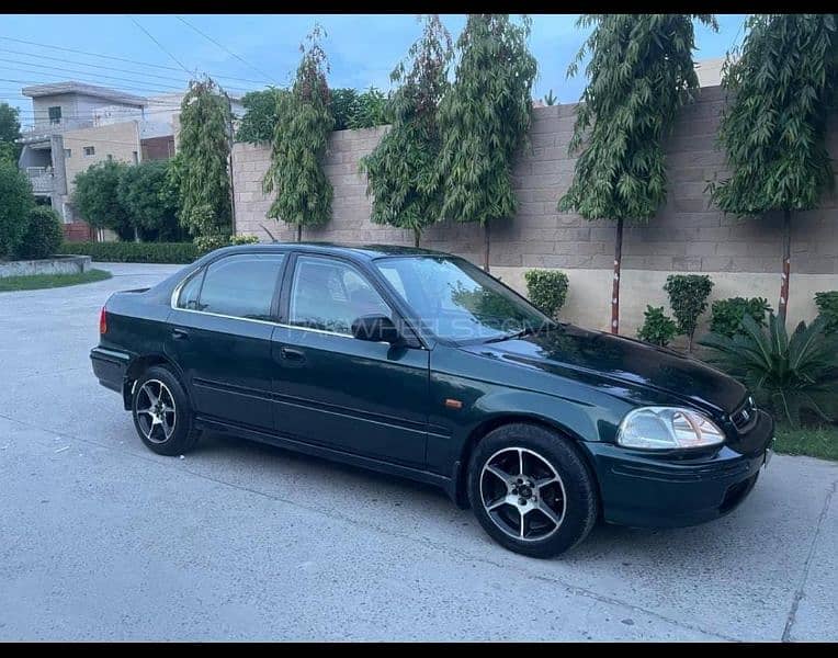 Honda Civic VTi 1996 3