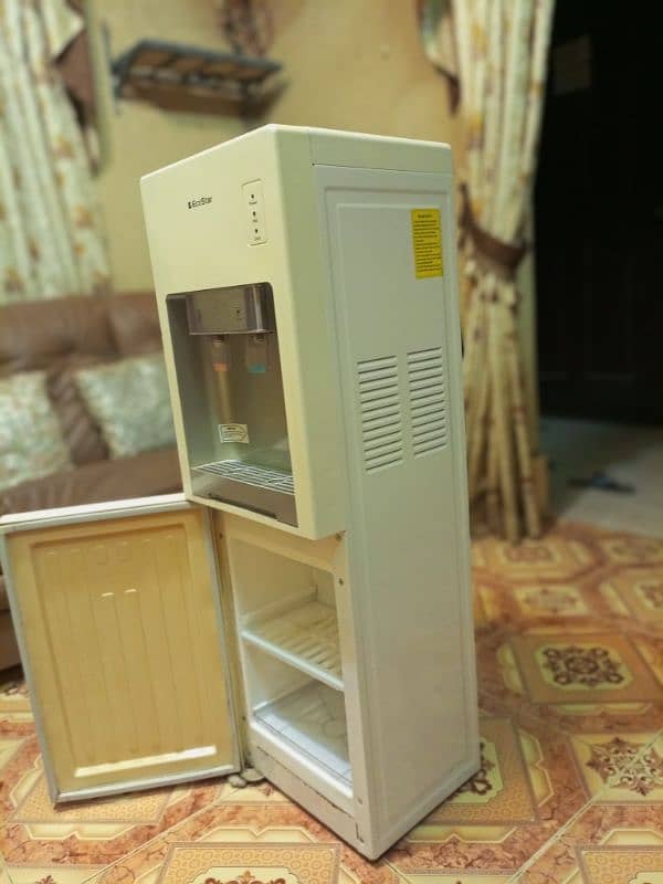 Water dispenser for Sale in Excellent Condition. 6