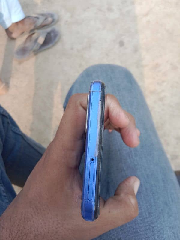 vivo y 21 condition 10by10 koi falt ni hay urgent sale 2