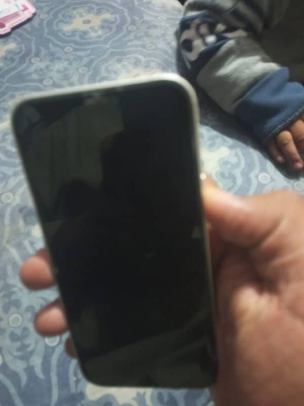 iphone 12     64 gb   scratch less 6