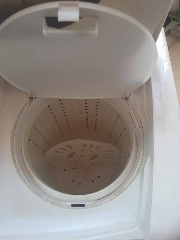 Waves washing machine 10 KG with spinner 3