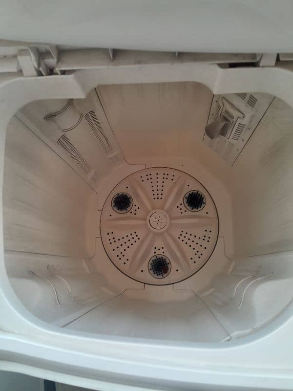 Waves washing machine 10 KG with spinner 4