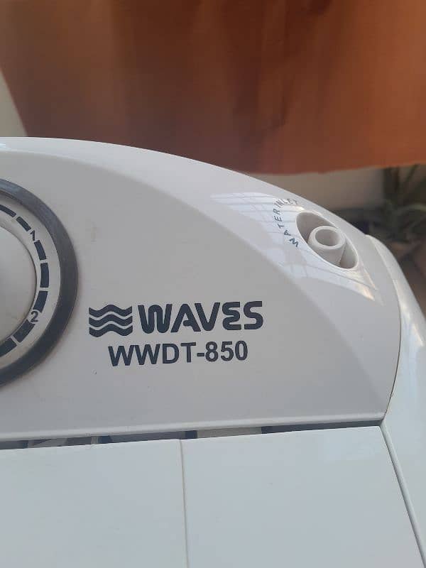 Waves washing machine 10 KG with spinner 9