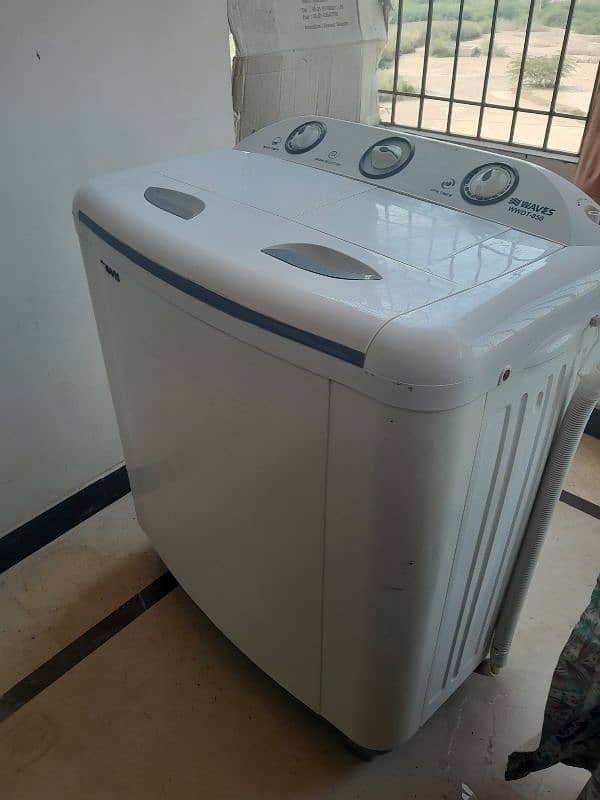 Waves washing machine 10 KG with spinner 11