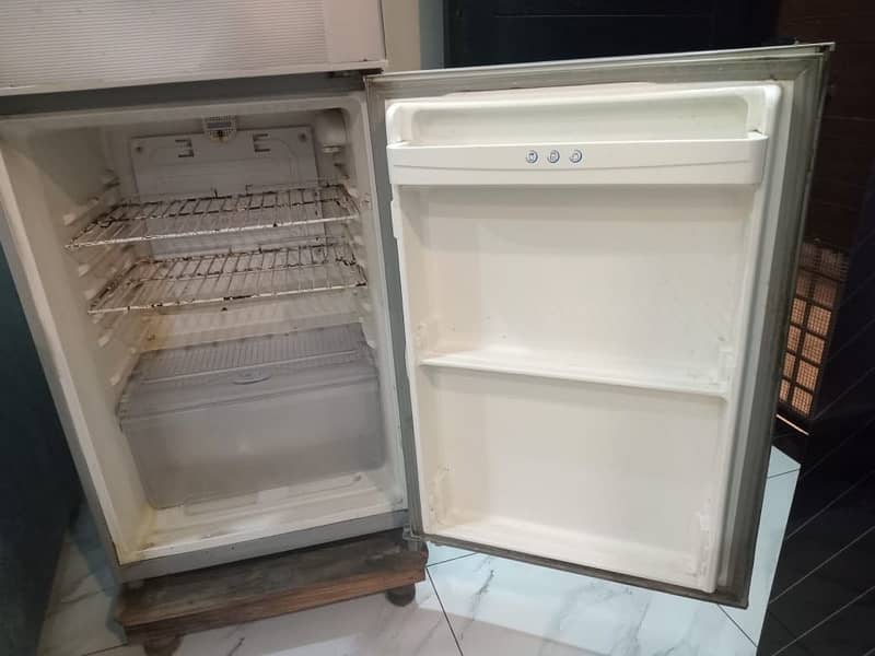 Jambo Size Refrigerator 2