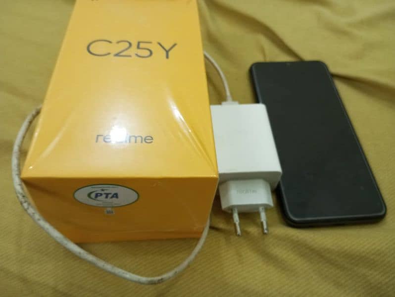 Realme C25Y 0