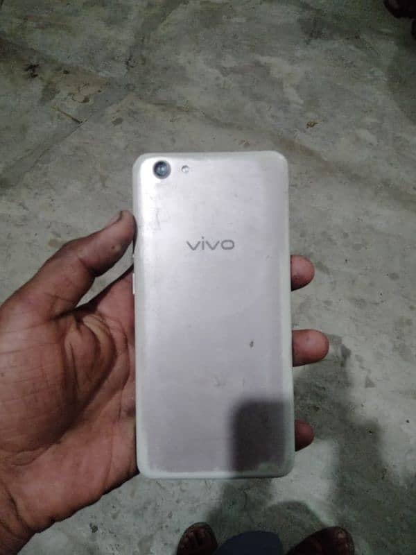 vivo 4 64 3