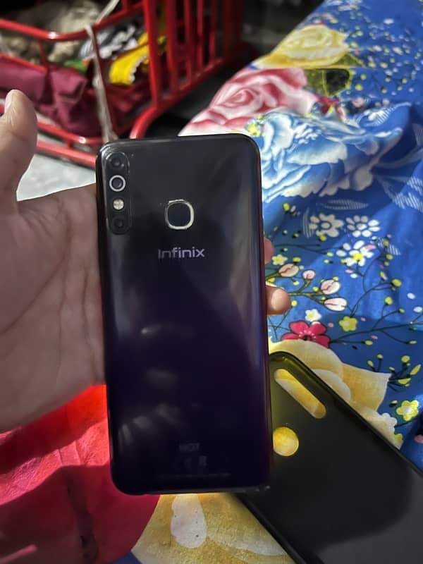 infinix hot 8 with box 1