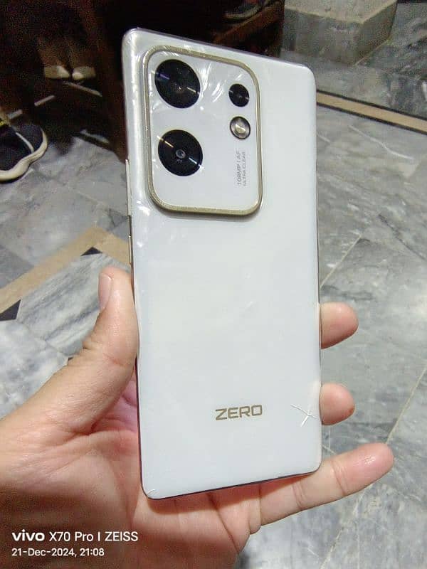 Infinix Zero 30 Lush condition 5