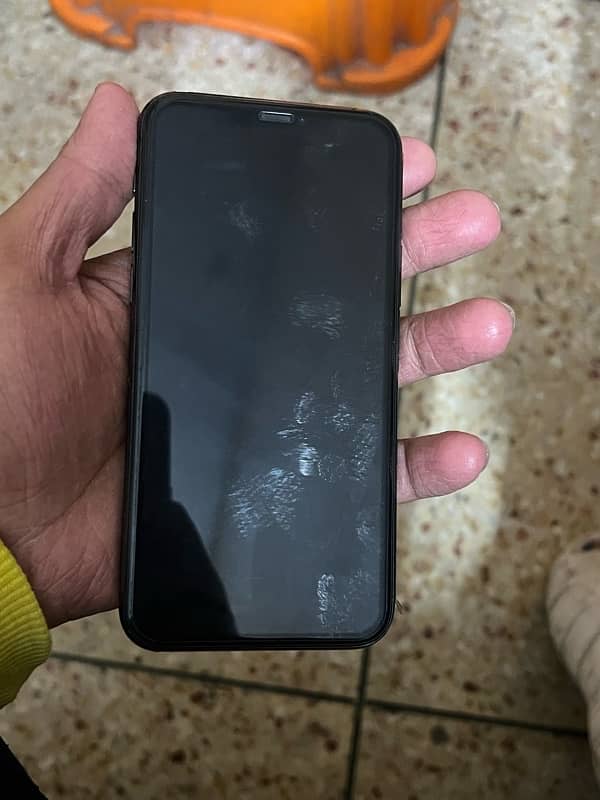 iPhone 11 Pro pta approved 1