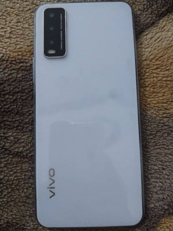 vivo y20 4/64 used mobile 0