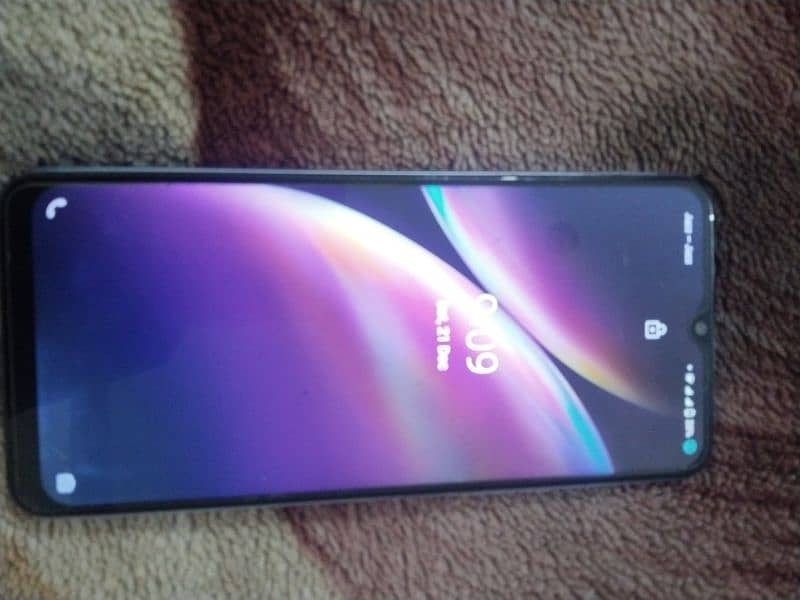 vivo y20 4/64 used mobile 5