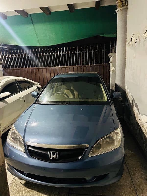 Honda Civic EXi 2004 4