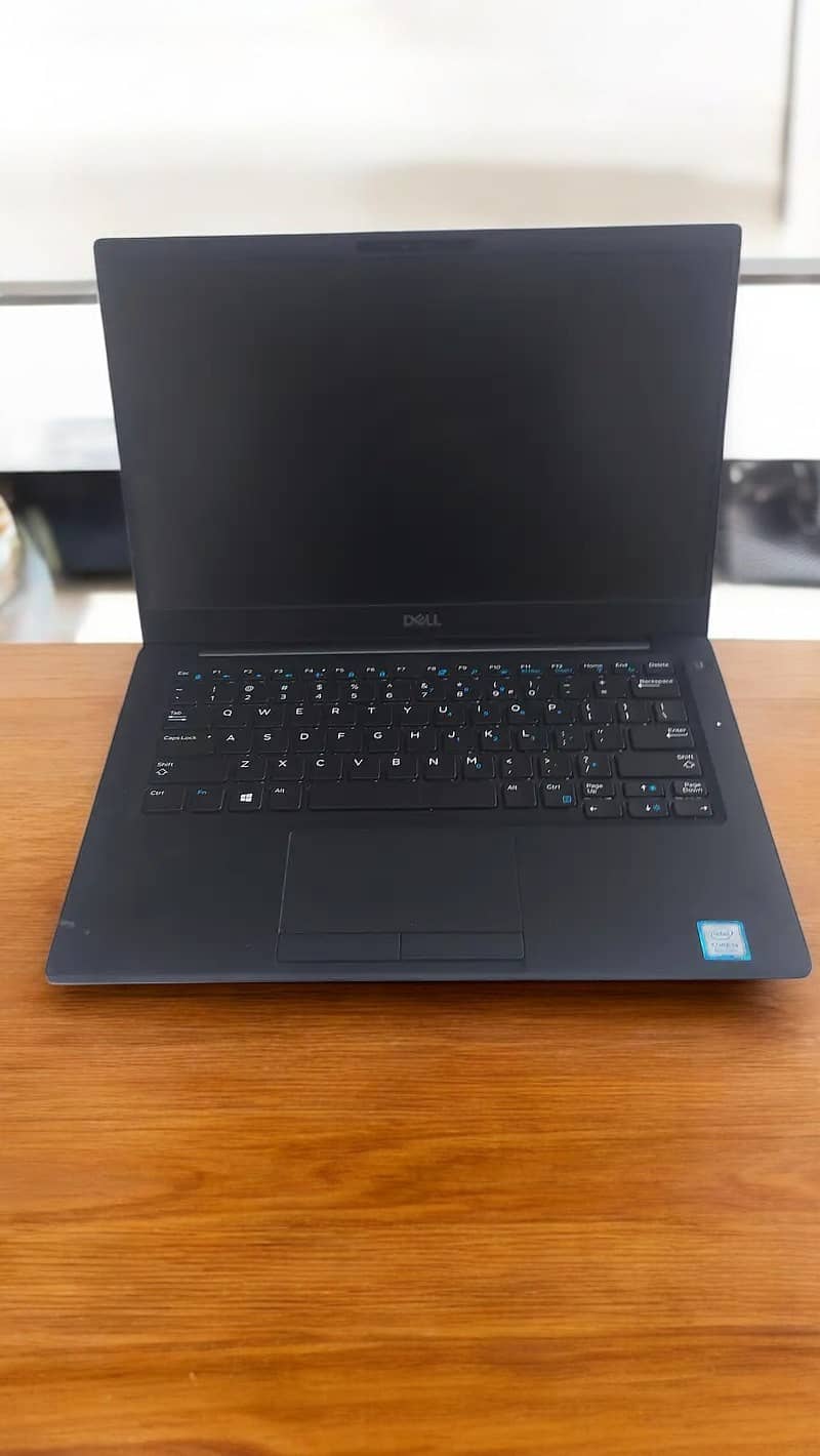 DELL LATITUDE 7390 CORE I5 8th GEN 256 SSD 0