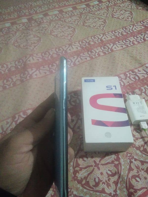 Vivo S1 4Gb 128 gb 2