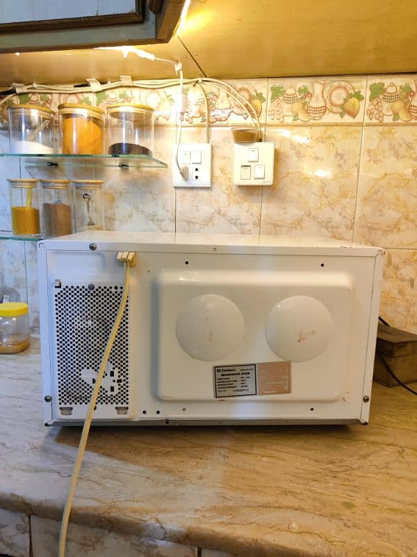 Dawlance Microwave Oven 5