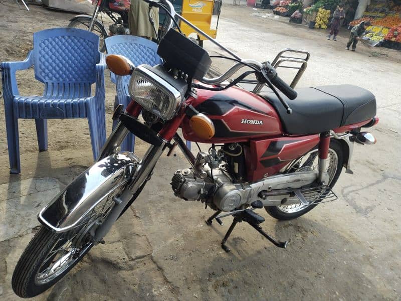 Honda CD 70 5