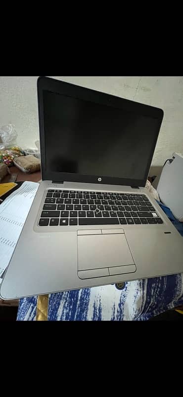 hp leptop 16gb ram 250gb rom i5(7th generation) 1