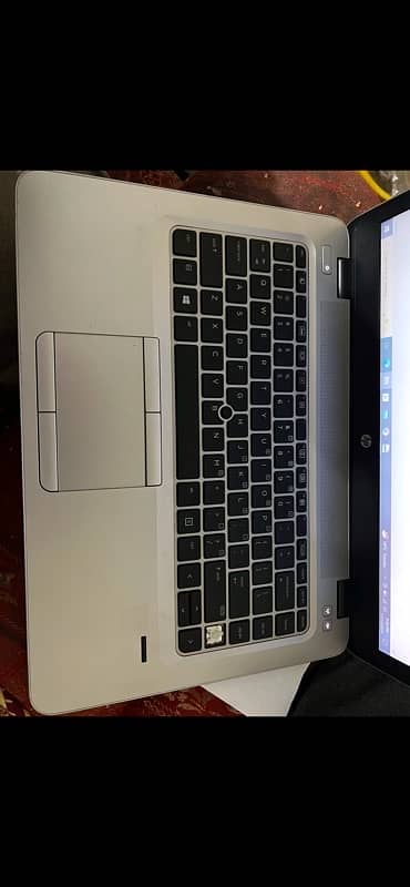 hp leptop 16gb ram 250gb rom i5(7th generation) 2