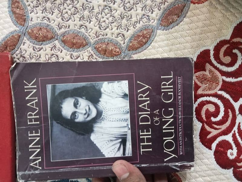 The diary of a young girl Anne frank 0