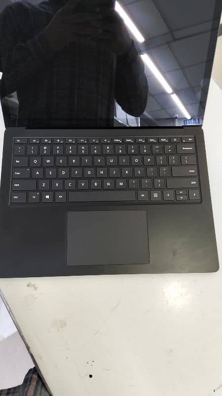 Microsoft surface laptop 4 0