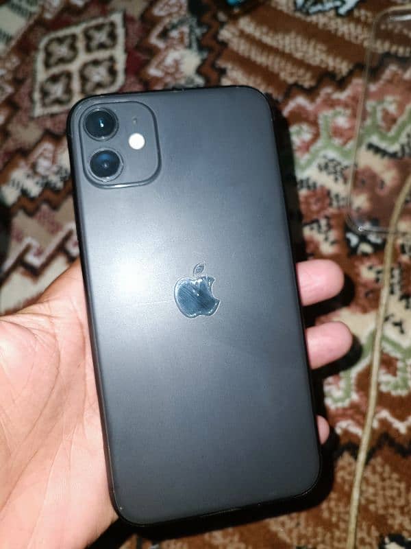 iphone 11 128gb all okie 94% battery not opened true ton face id ok 0